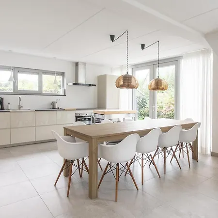 Luxury By Seaside And Dunes *
