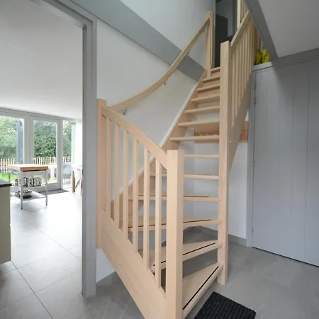 Near Groote Keeten فيلة *